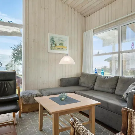 بيت للعطل Stunning In Sydals With House Sea View Mommark